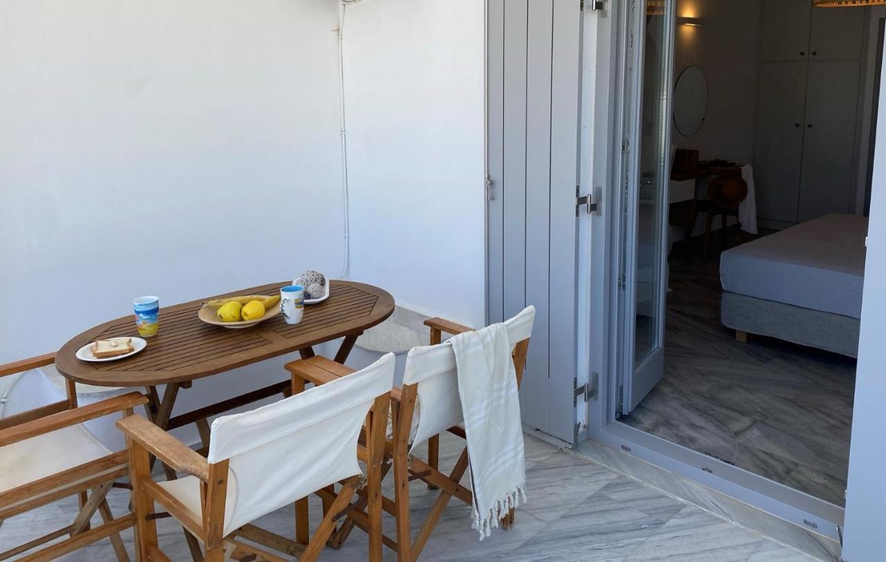 Caeli Paros By Kostas & Joanna Studios Логарас Экстерьер фото
