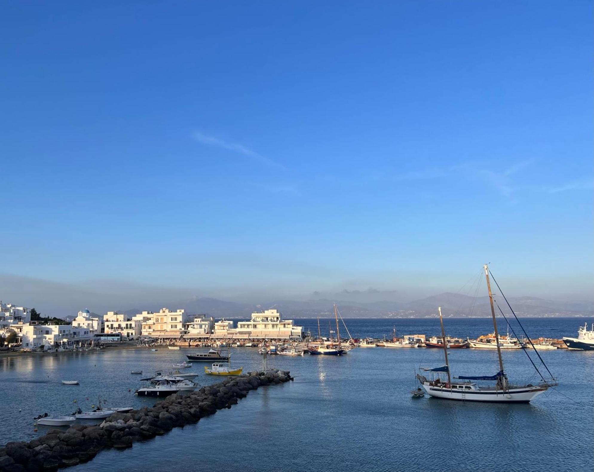 Caeli Paros By Kostas & Joanna Studios Логарас Экстерьер фото