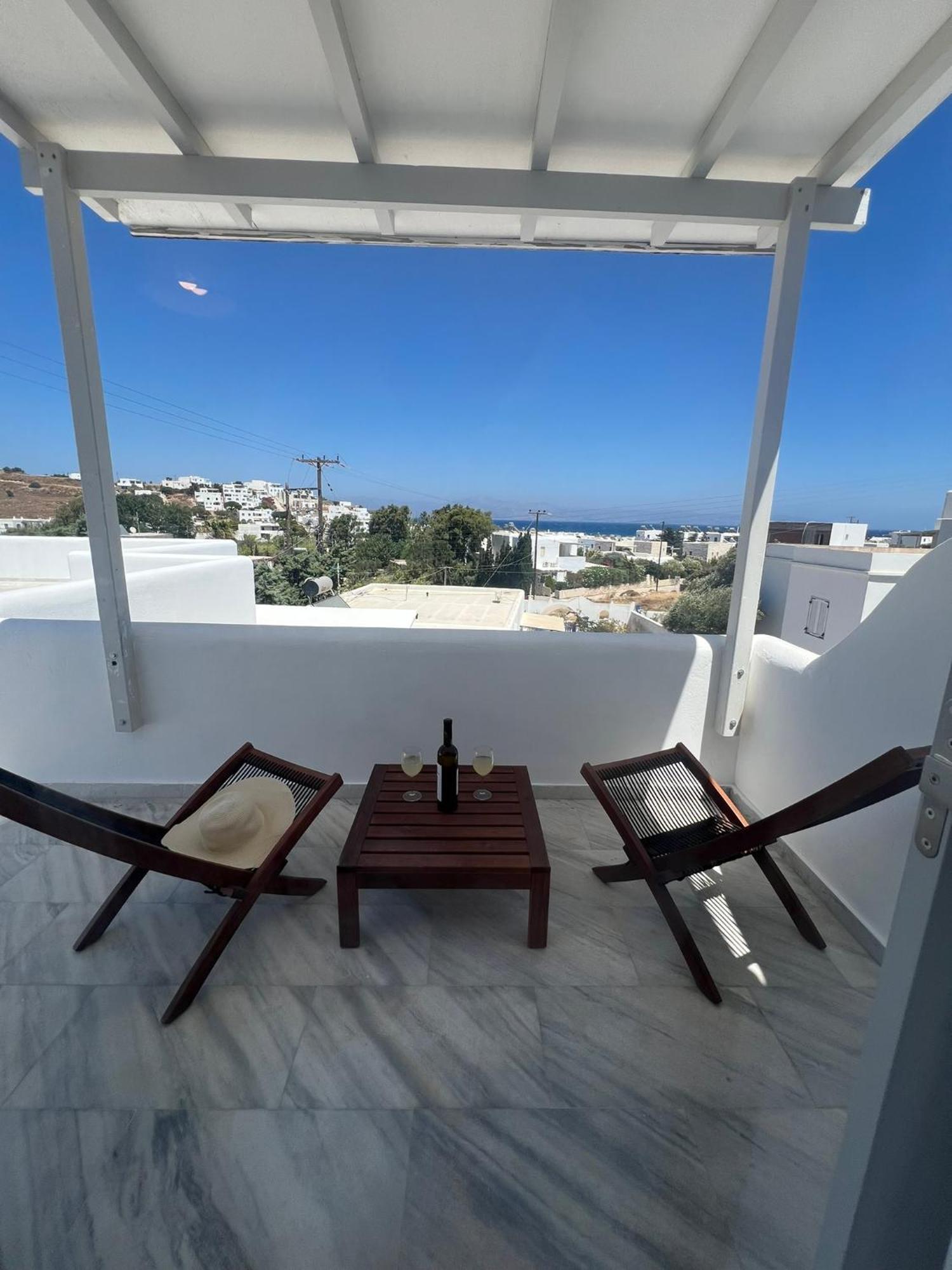 Caeli Paros By Kostas & Joanna Studios Логарас Экстерьер фото